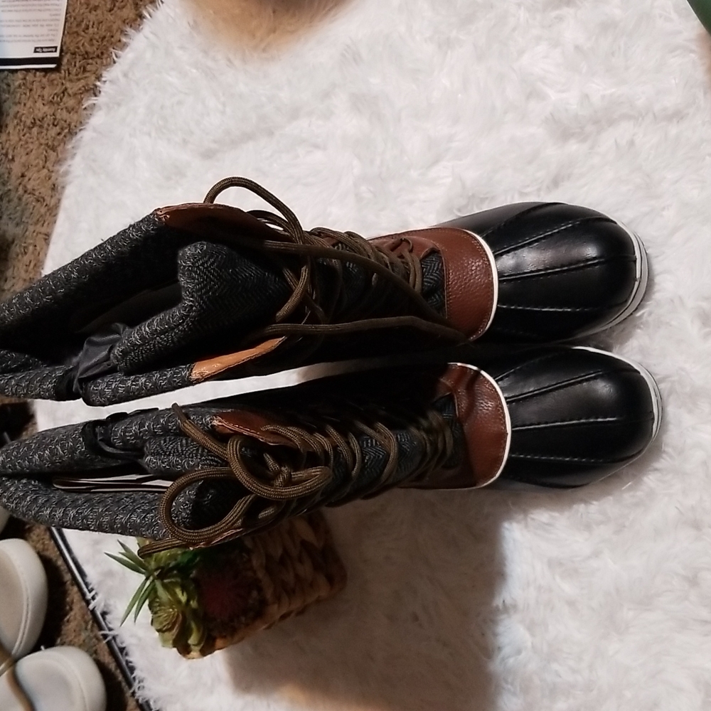 Women's Mid-Calf Winter Snow Boots Tall Warm Non-Slip Waterproof Insulated